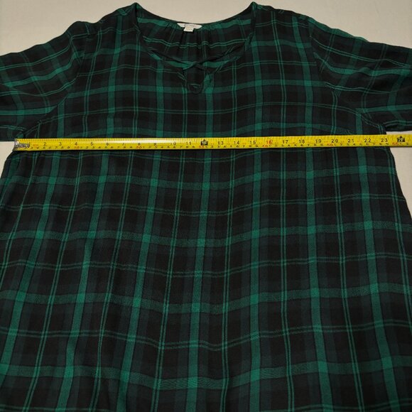 Cato EST 1946 Green Black Plaid Rayon Blouse 18/20W Crisscross Neck Top LS - Picture 8 of 11